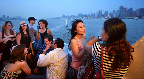 NYC Sunset Summer Wave Cabana Yacht Booze Cruise Party 2022