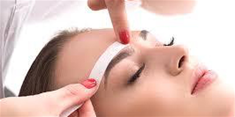 School of Glamology: Eyebrow Waxing Course (Marietta)