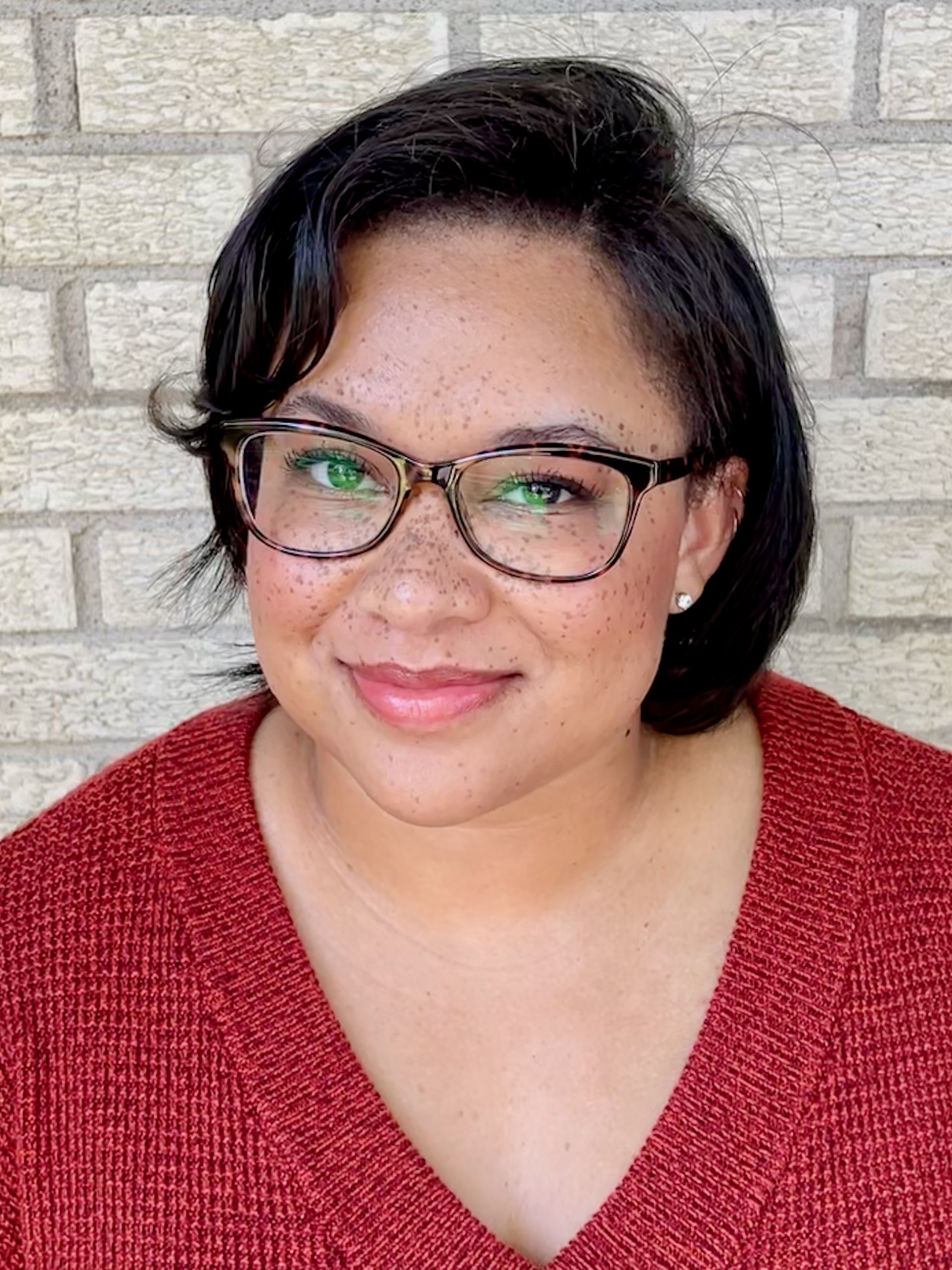 Author Event with Sonali Dev/There's Something About Mira