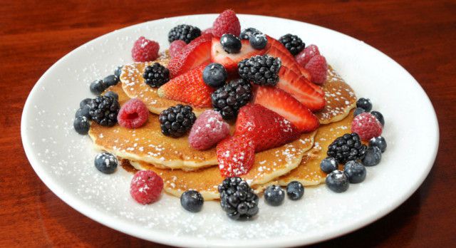 Wildberry Pancakes and Cafe Chicago