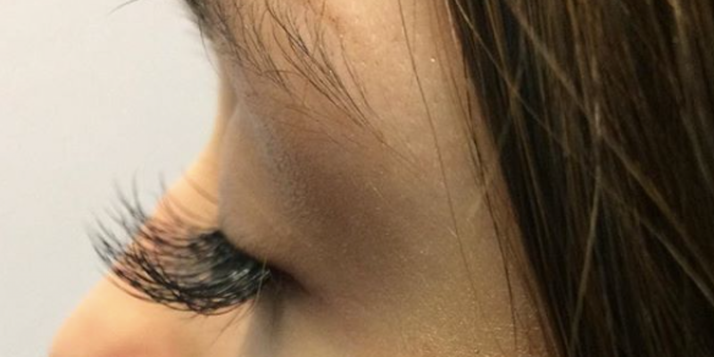 Semi-Permanent Eyelash Extensions & Makeup Artist Certification Combo