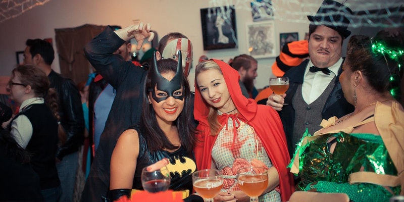 Halloween Bash & Costume Contest!