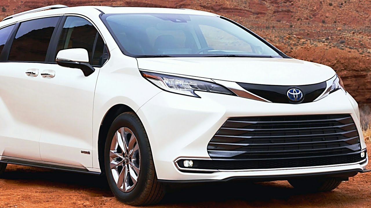 All-New 2021 Toyota Sienna Presents Virtual Bollywood Magic (Yes, ACTUAL Magic & Mind Reading) with Celebrity Guest Ankur Bhatia and Farhan's Brown Magic
