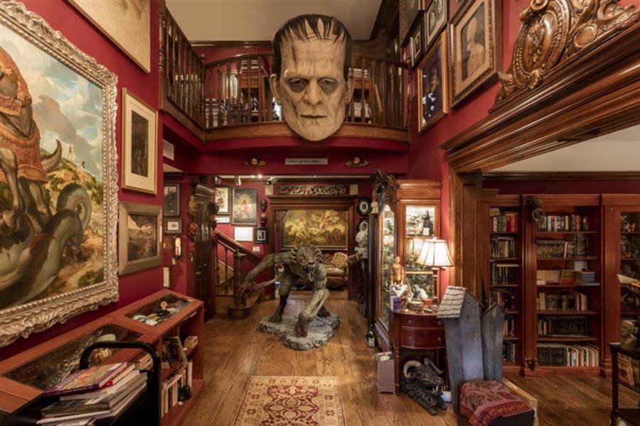 Guillermo del Toro: At Home with Monsters