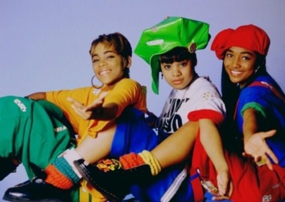"No Scrubs" 90s Dance Party: Live Painting & Free Candy "No Scrubs" 90s Dance Party: Live Painting & Free Candy