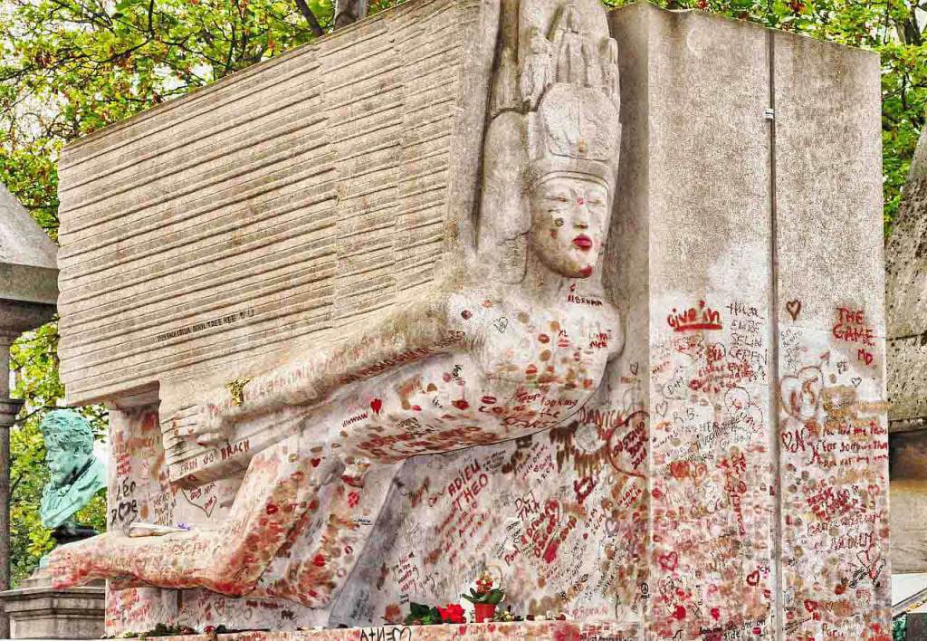 Oscar Wilde, Gertrude Stein and More in Paris' Père Lachaise Cemetery: Liberté, Sexualité, Eternité