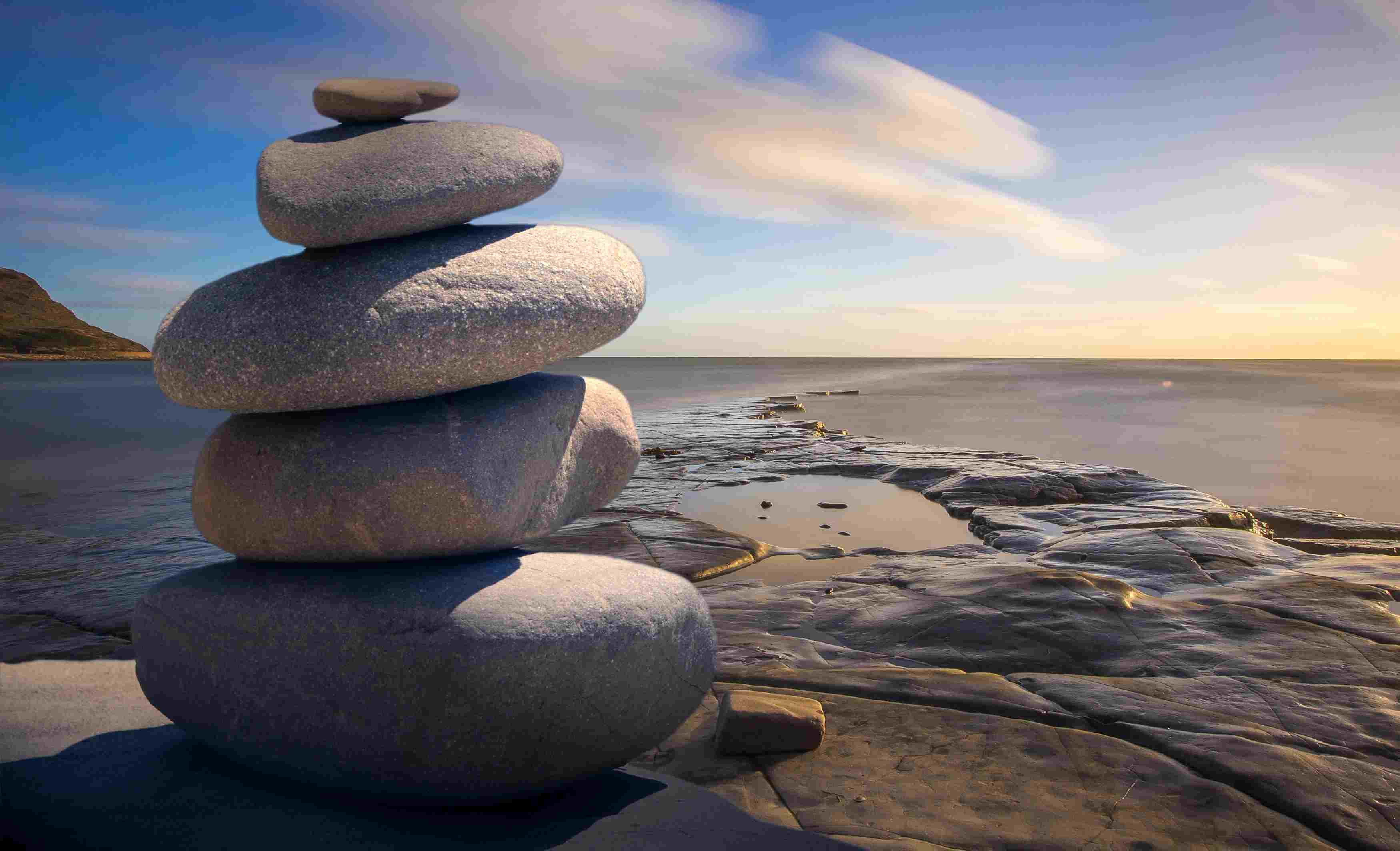 8-week Mindfulness-Based Stress Reduction Course 8-week Mindfulness-Based Stress Reduction Course