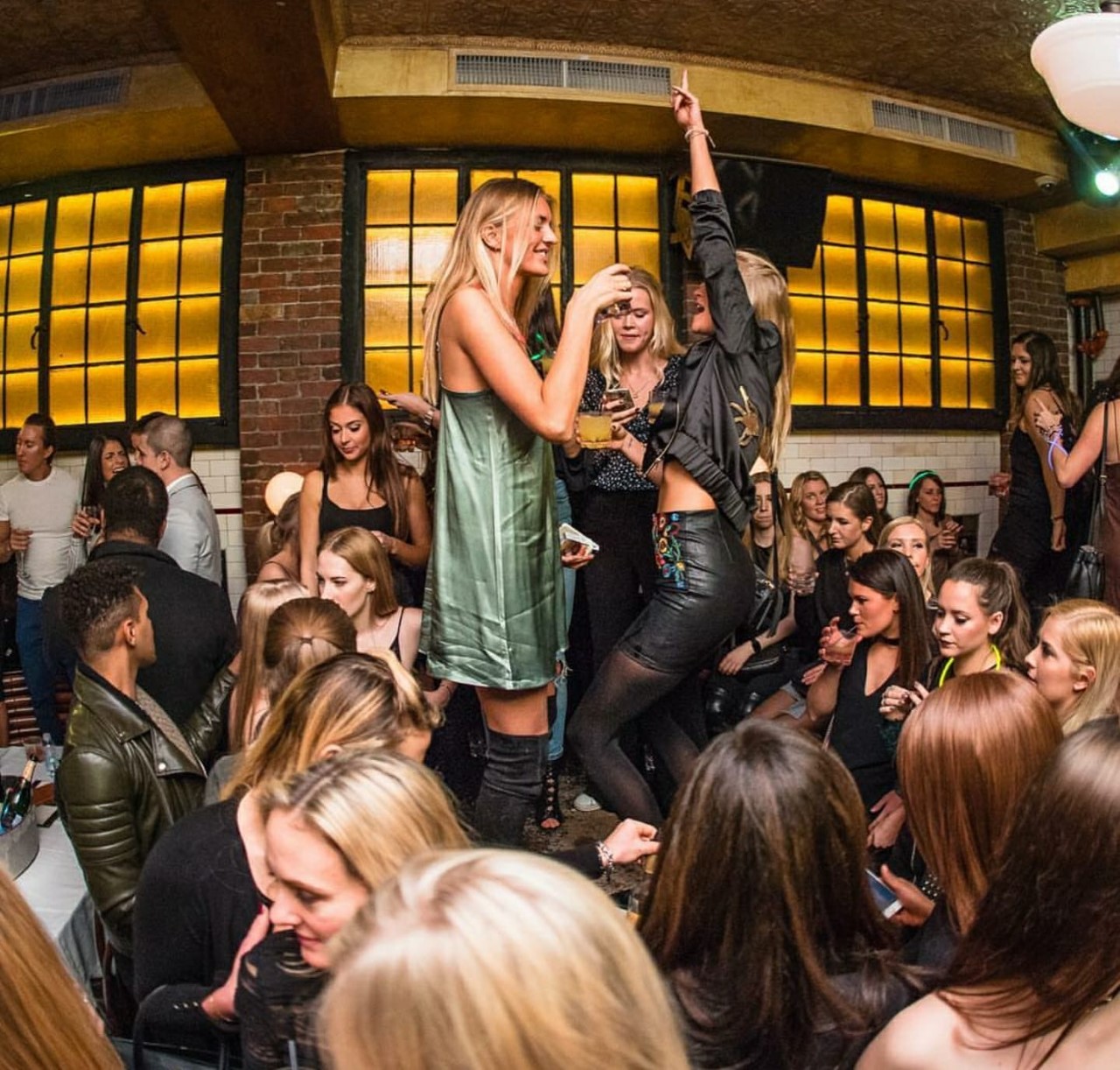 NYC Thanksgiving Eve Pub Crawl 2019 only $15 